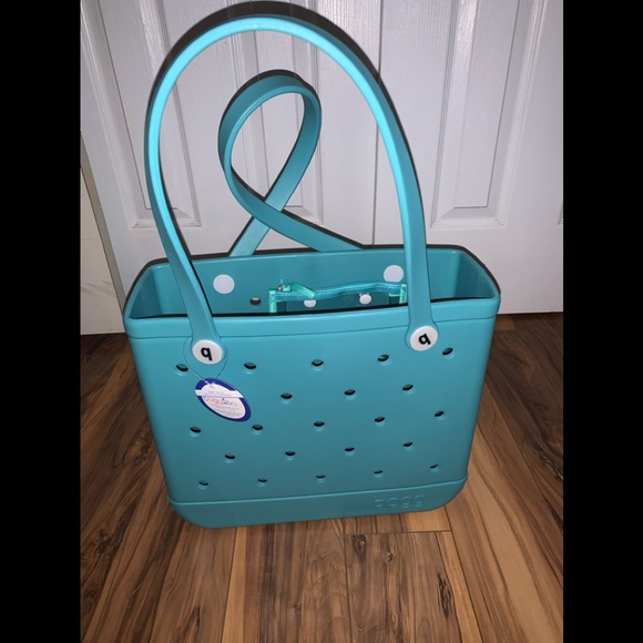 Bogg Bag Handbags - NWT, Bogg Baby Bag, Turquoise